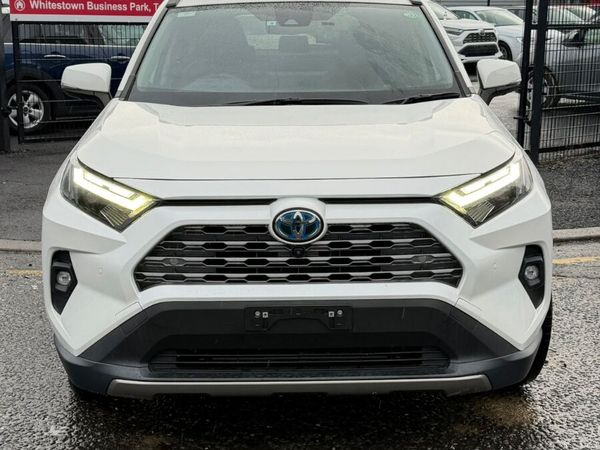 Toyota RAV4 SUV, Petrol Hybrid, 2022, White