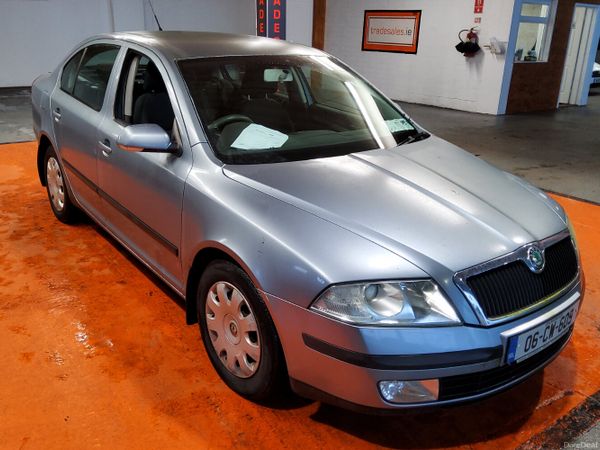 Skoda Octavia Hatchback, Diesel, 2006, Grey