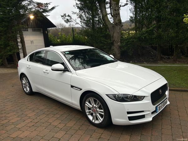 Jaguar XE Saloon, Diesel, 2018, White