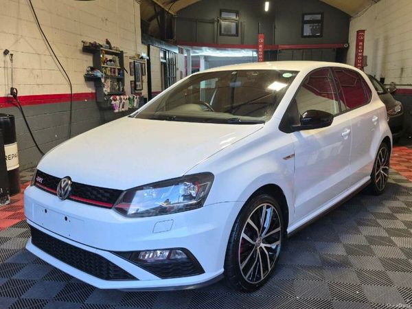 Volkswagen Polo Hatchback, Petrol, 2018, White
