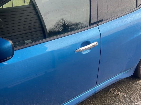 Nissan Leaf Hatchback, Electric, 2022, Blue