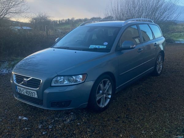 Volvo V50 Estate, Diesel, 2009, Blue