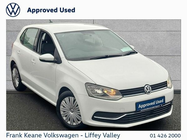 Volkswagen Polo Hatchback, Petrol, 2015, White