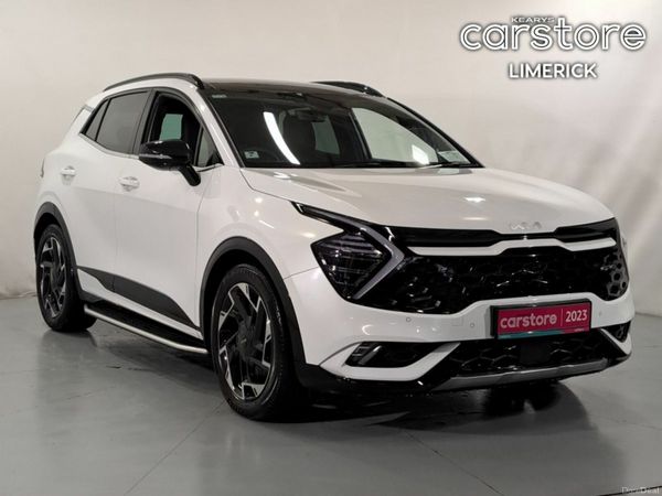 Kia Sportage SUV, Diesel Hybrid, 2023, White