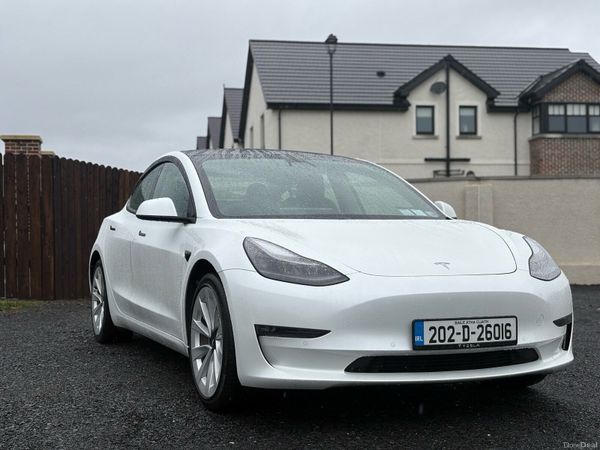 Tesla Model 3 Saloon, Electric, 2020, White