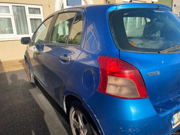 Toyota Yaris Hatchback, Petrol, 2007, Blue