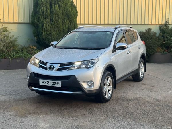 Toyota RAV4 SUV, Diesel, 2013, Silver