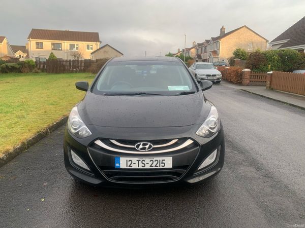 Hyundai i30 Hatchback, Diesel, 2012, Black