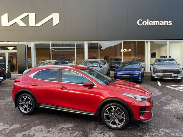 Kia XCeed Hatchback, Petrol Plug-in Hybrid, 2021, Red