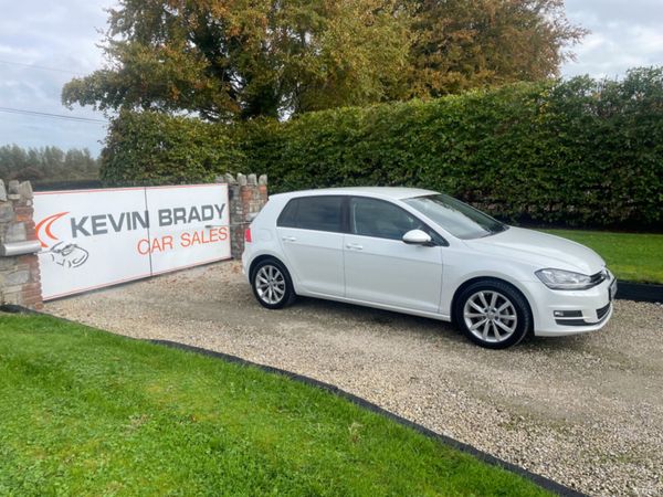 Volkswagen Golf Hatchback, Petrol, 2016, White