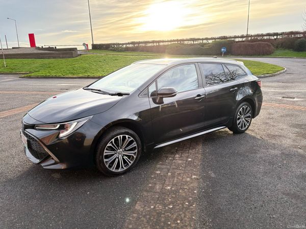 Toyota Corolla Estate, Petrol Hybrid, 2022, Black