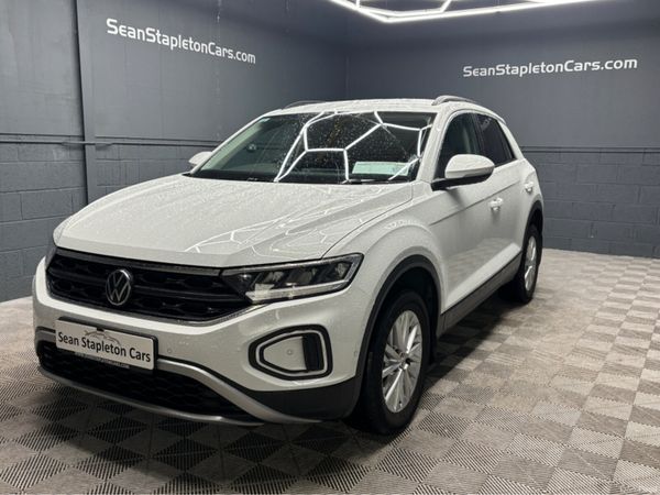 Volkswagen T-Roc SUV, Diesel, 2024, White