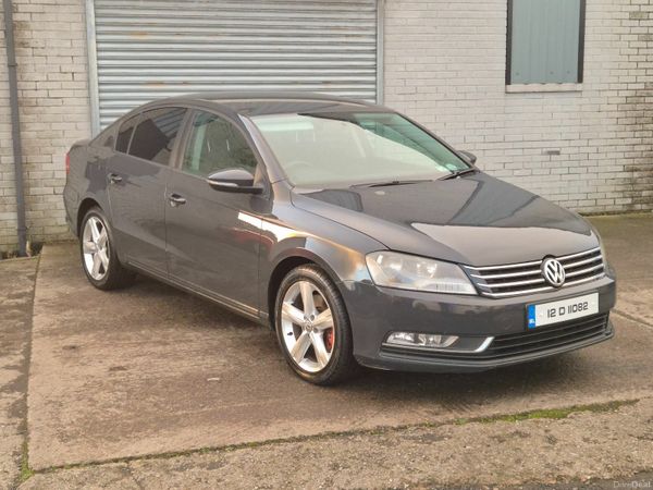 Volkswagen Passat Saloon, Diesel, 2012, Grey