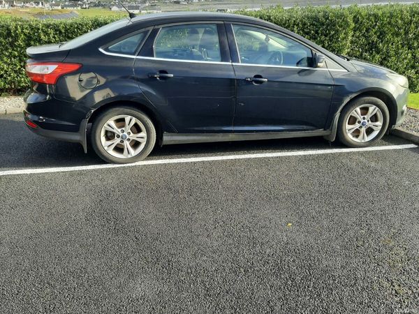 Ford Focus Saloon, Diesel, 2012, Black