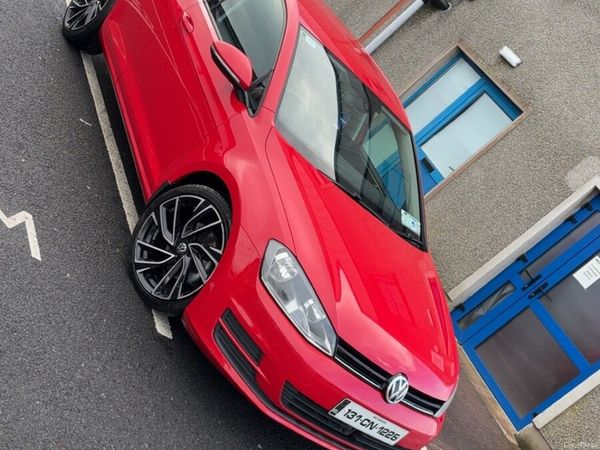 Volkswagen Golf Hatchback, Diesel, 2013, Red
