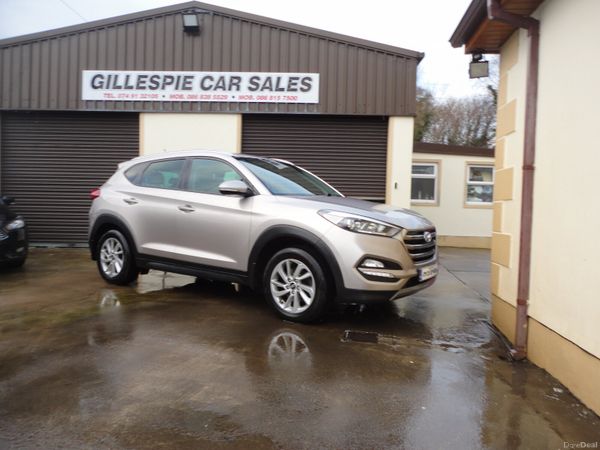 Hyundai Tucson SUV, Diesel, 2017, White