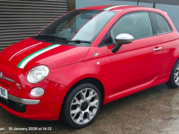 Fiat 500 Hatchback, Petrol, 2015, Red