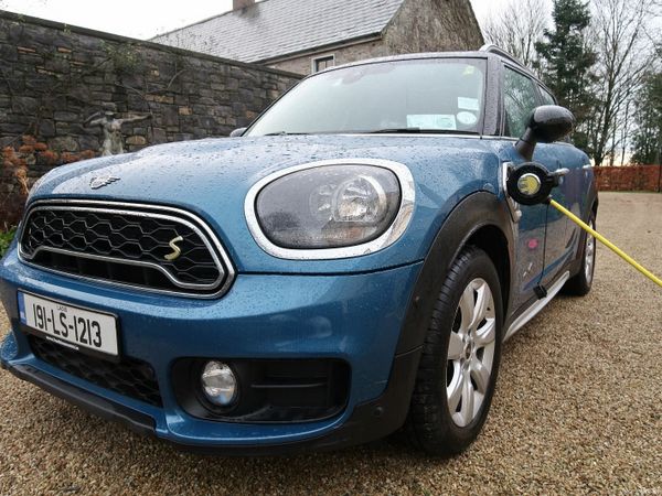Mini Countryman Estate/Jeep, Petrol Plug-in Hybrid, 2019, Blue