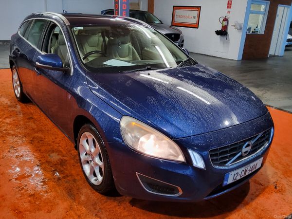 Volvo V60 Estate, Diesel, 2012, Blue