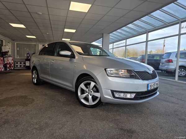 Skoda Rapid Saloon, Petrol, 2015, Silver