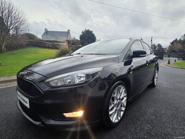 Ford Focus Hatchback, Diesel, 2016, Black