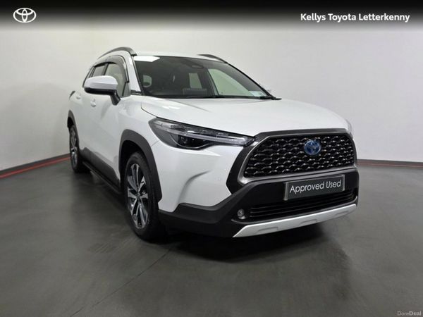 Toyota Corolla Cross Hatchback, Petrol Hybrid, 2023, White