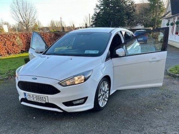 Ford Focus Hatchback, Diesel, 2017, White