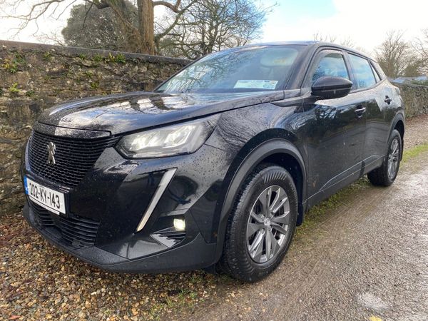 Peugeot 2008 MPV, Diesel, 2020, Black