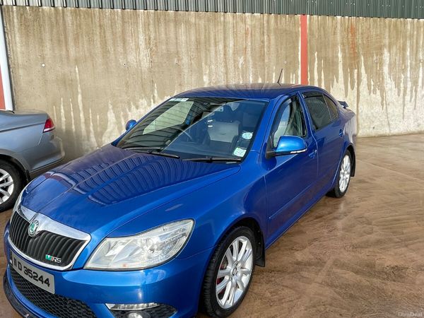 Skoda Octavia Hatchback, Diesel, 2011, Blue