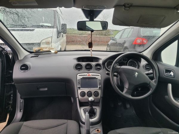 Peugeot 308 Hatchback, Diesel, 2008, Black