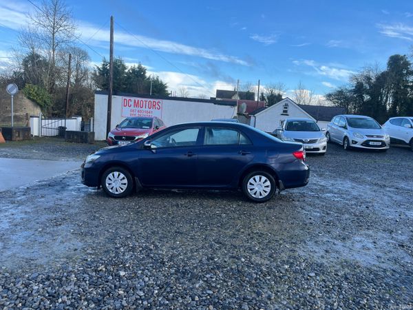 Toyota Corolla Saloon, Petrol, 2012, Blue