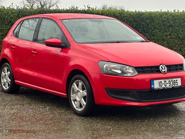 Volkswagen Polo Hatchback, Petrol, 2010, Red