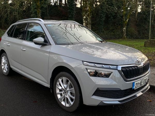 Skoda Kamiq Hatchback, Petrol, 2021, Grey