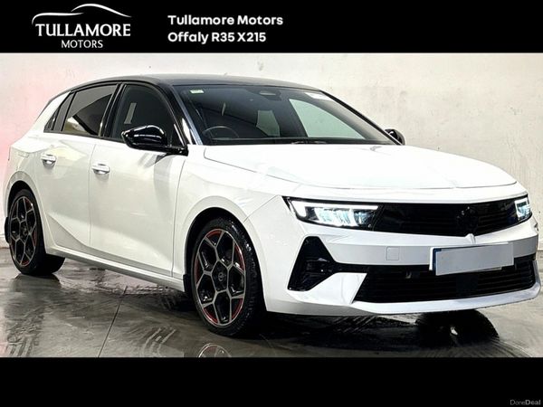 Opel Astra Hatchback, Petrol, 2023, White