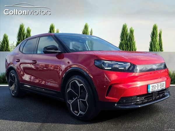 Ford Capri MPV, Electric, 2025, Red