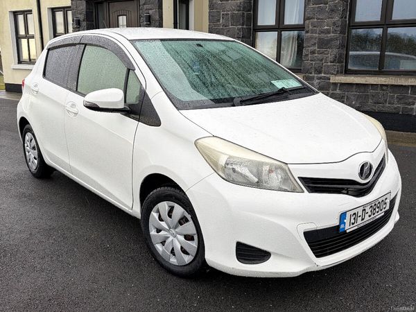 Toyota Vitz Hatchback, Petrol, 2013, White