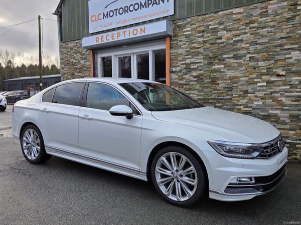Volkswagen Passat Saloon, Petrol, 2017, White