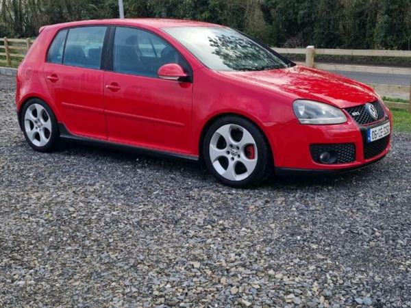 Volkswagen Golf Hatchback, Petrol, 2006, Red