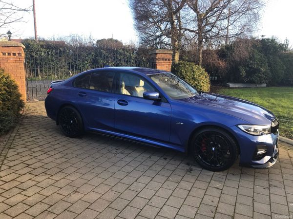 BMW 3-Series Saloon, Petrol Hybrid, 2022, Blue