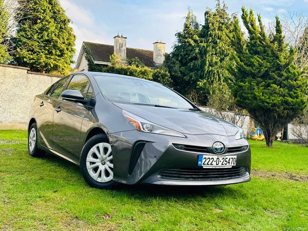 Toyota Prius Hatchback, Petrol Hybrid, 2022, Grey