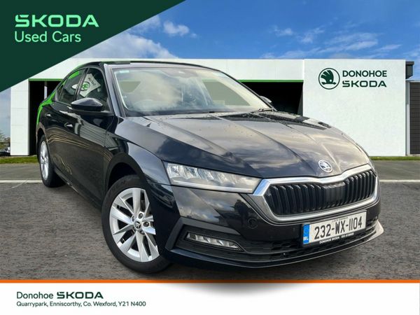 Skoda Octavia Saloon, Diesel, 2023, Black