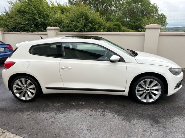 Volkswagen Scirocco Hatchback, Petrol, 2011, White