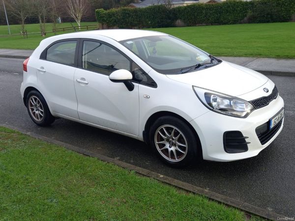 Kia Rio Hatchback, Petrol, 2015, White