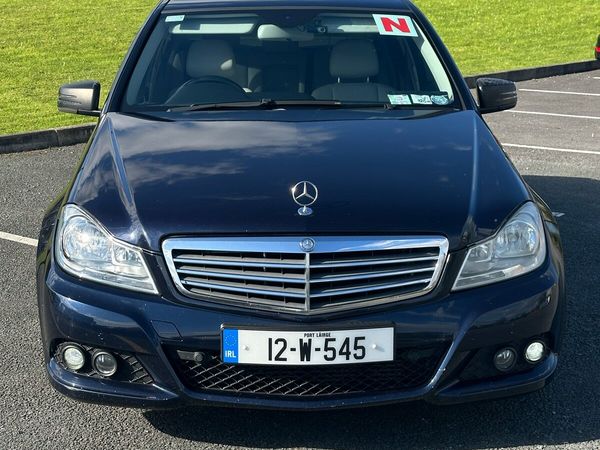 Mercedes-Benz C-Class Saloon, Diesel, 2012, Blue