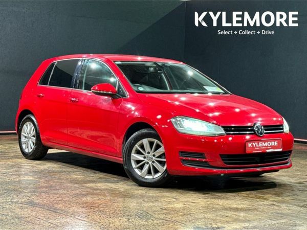 Volkswagen Golf Hatchback, Petrol, 2016, Red