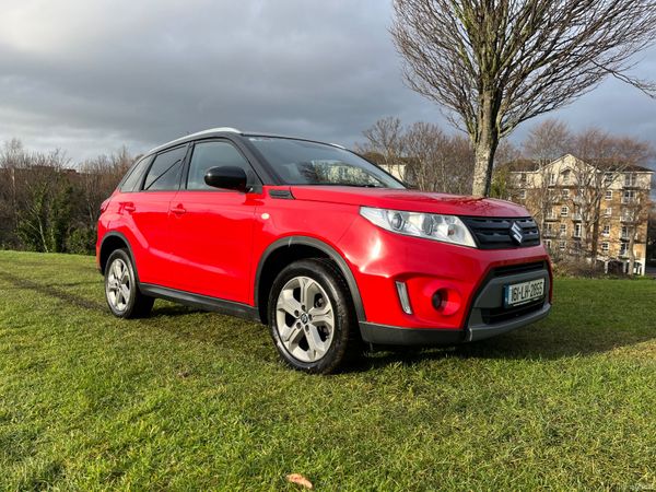 Suzuki Vitara SUV, Petrol, 2016, Red