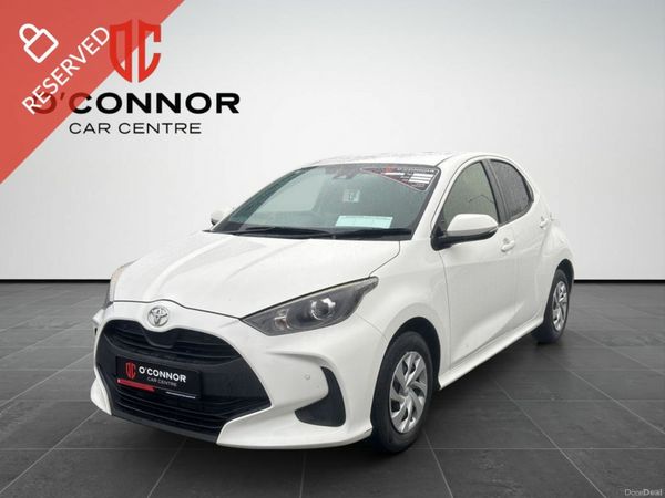 Toyota Yaris Hatchback, Petrol, 2020, White