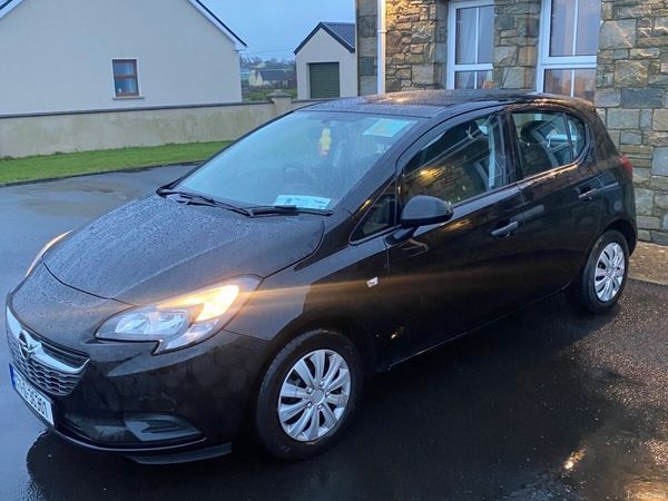 Opel Corsa Hatchback, Petrol, 2017, White