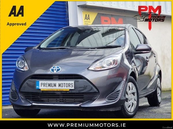 Toyota Aqua Hatchback, Petrol Hybrid, 2019, Grey