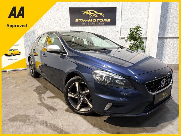 Volvo V40 Hatchback, Diesel, 2014, Blue